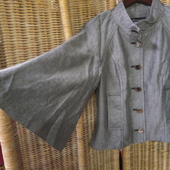 Sharagano Cape Blazer Jacket Black & White Cropped Herringbone Bell Sleeves S/34 - Picture 3 of 10